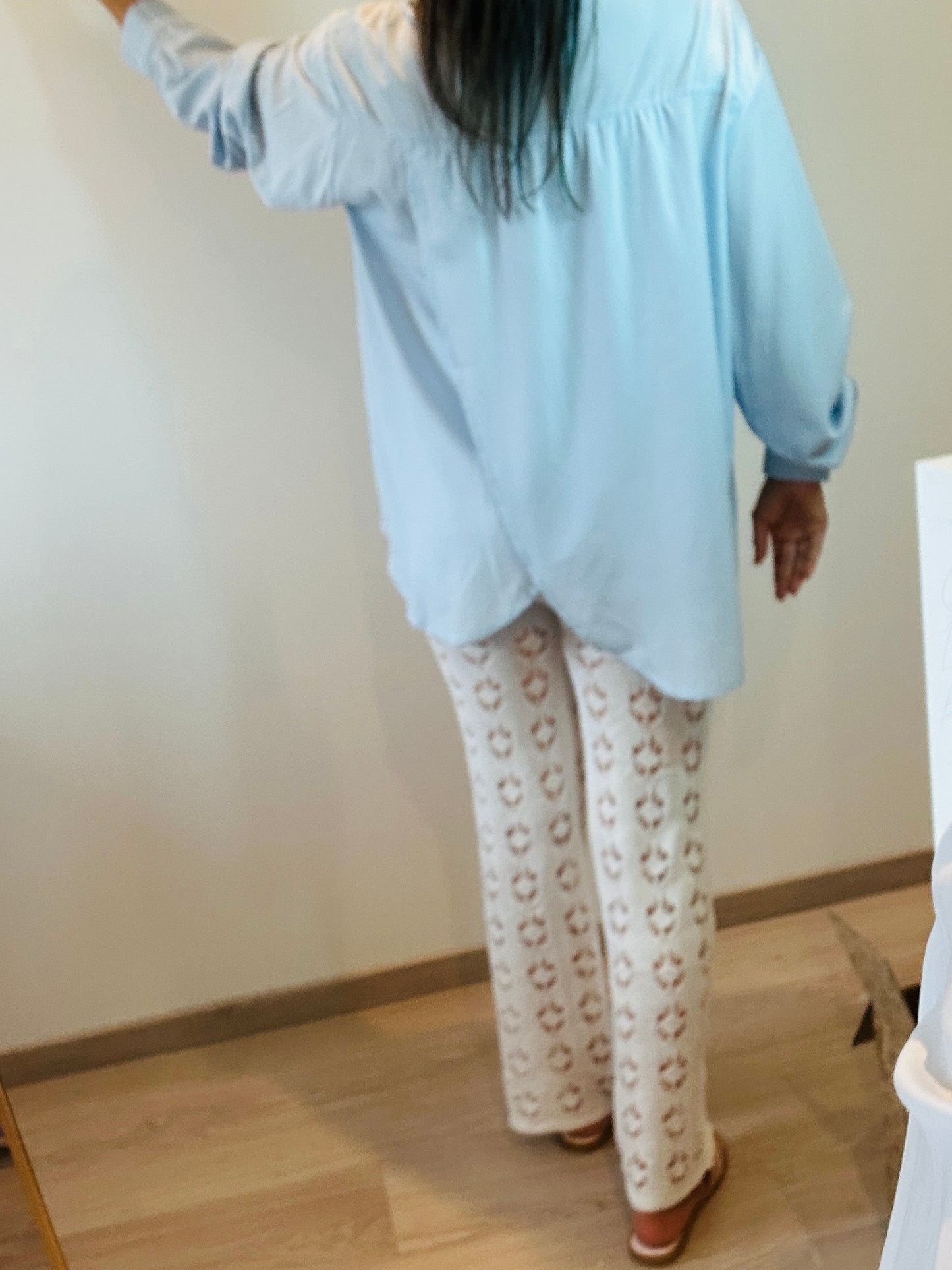 Blouse blue crossover back