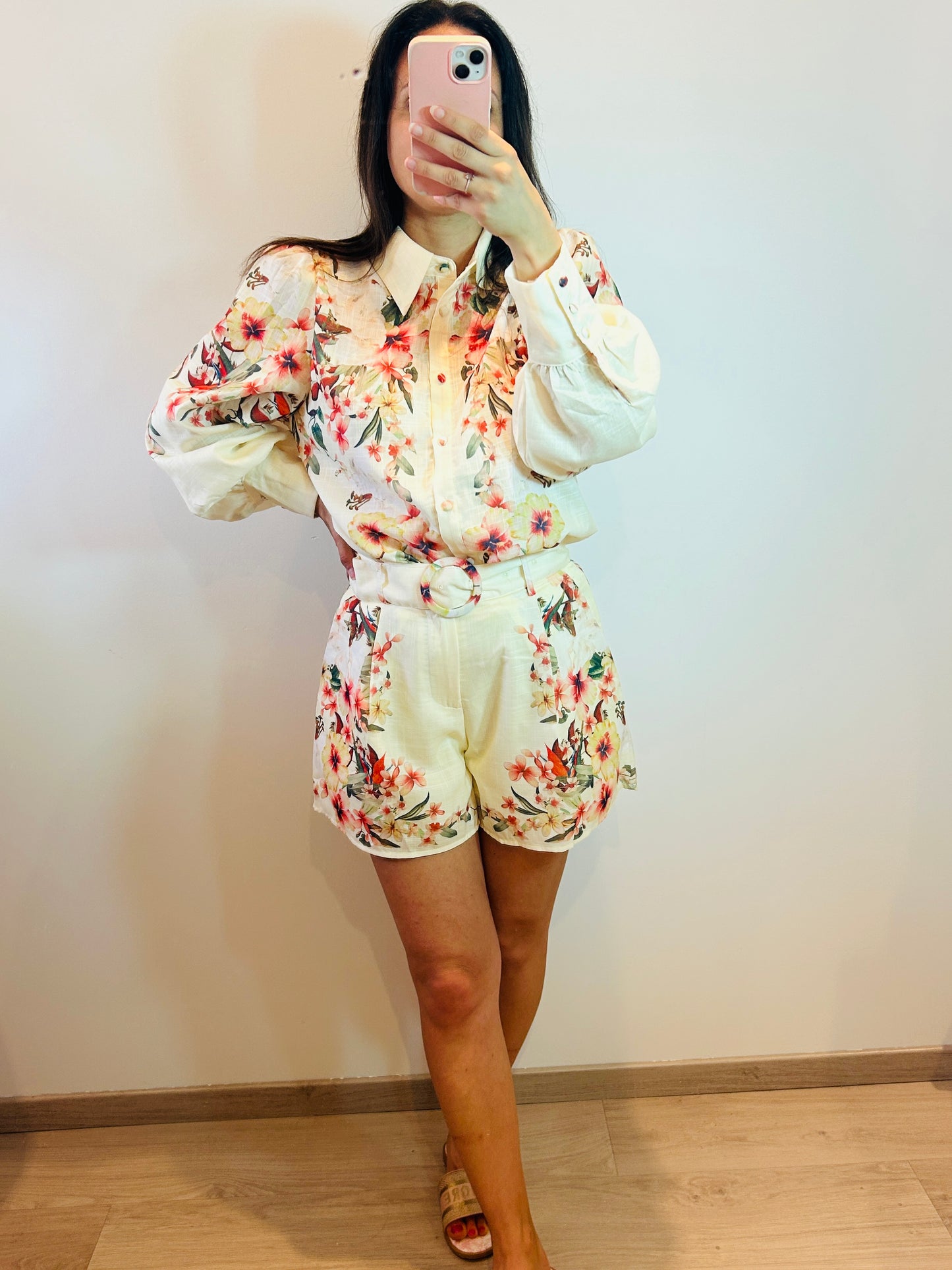 Blouse yellow flowers
