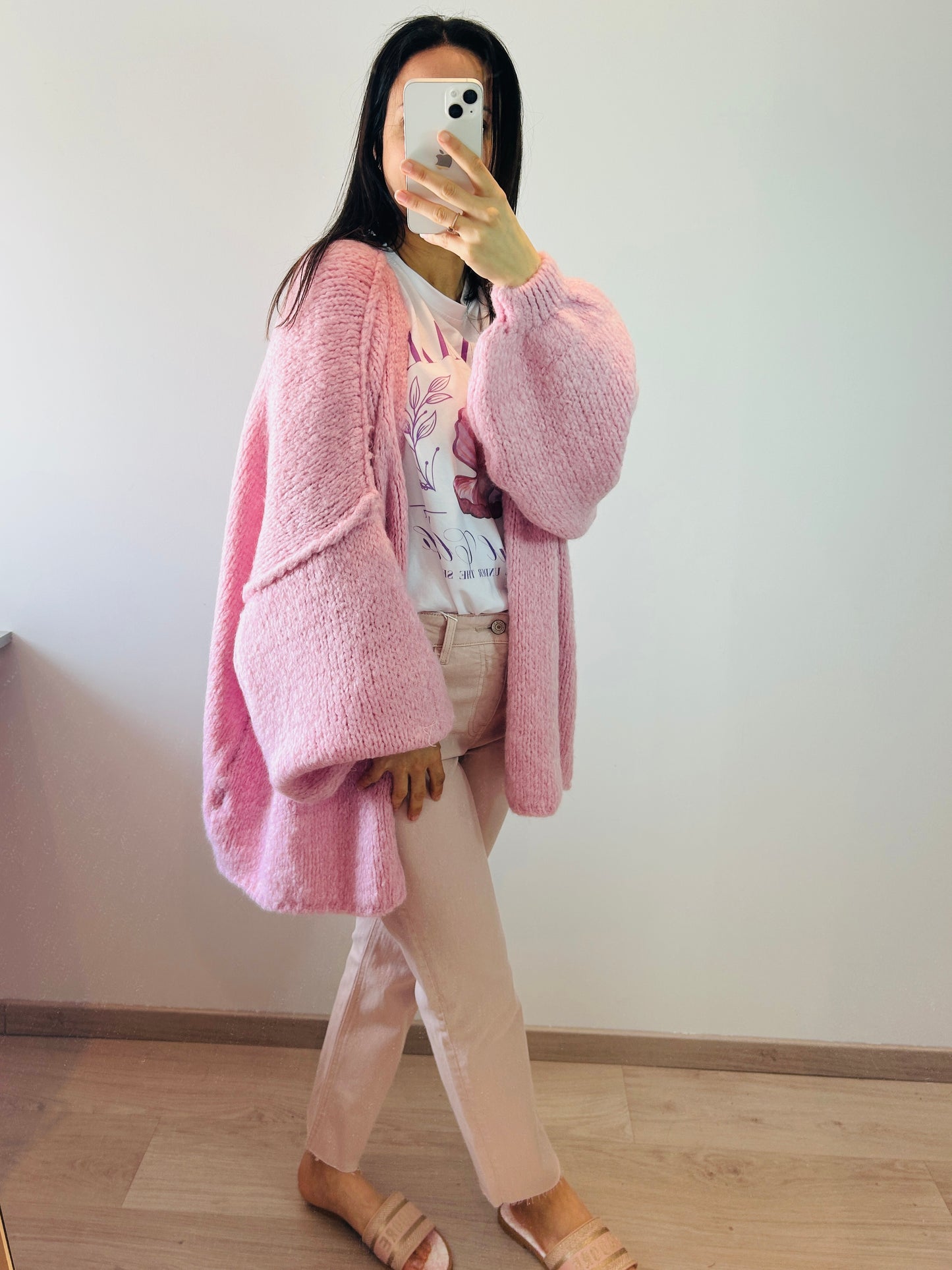 Fluffy cardigan rose shadow