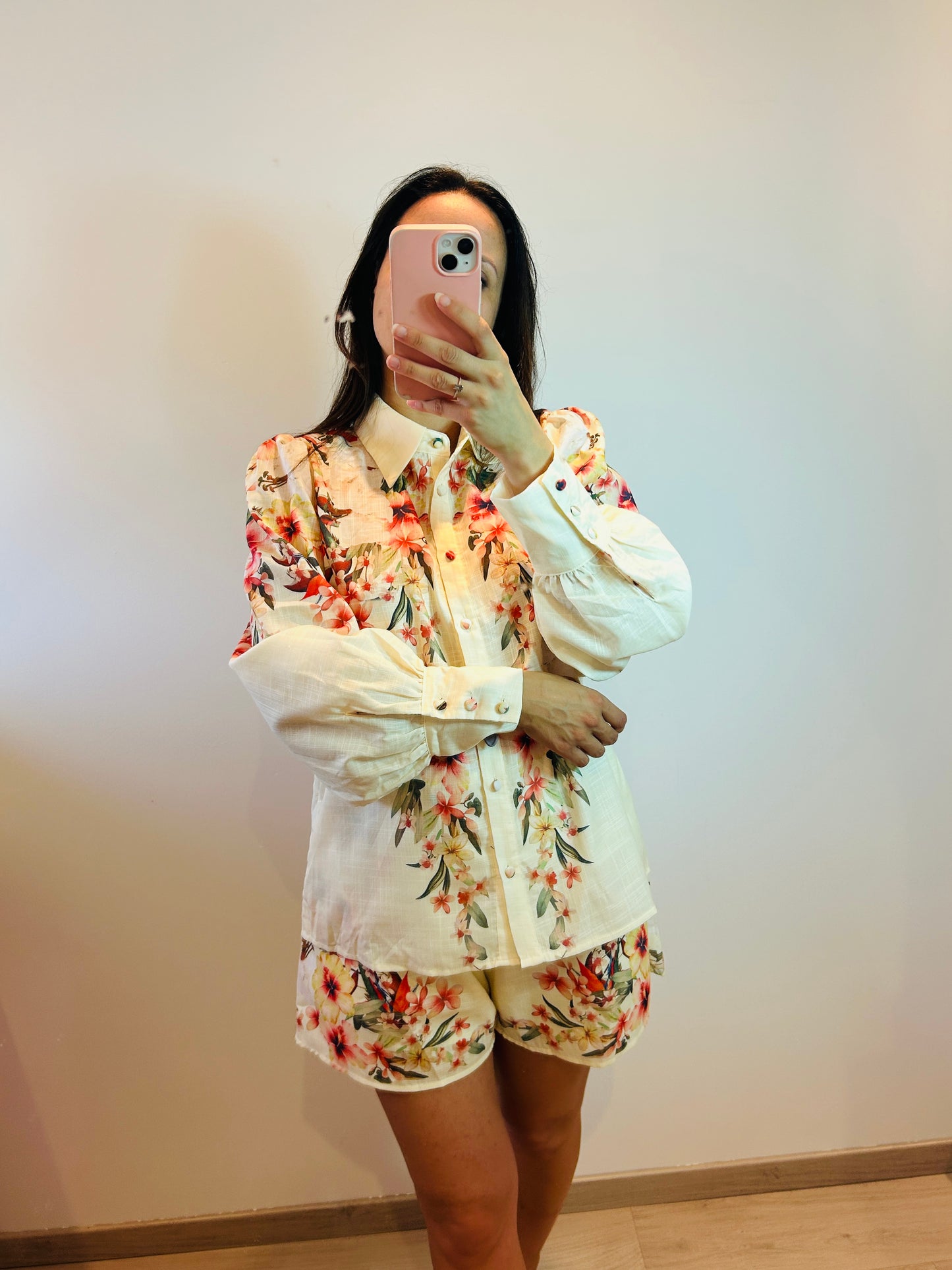 Blouse yellow flowers
