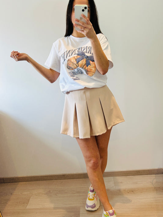 Pleated skort beige