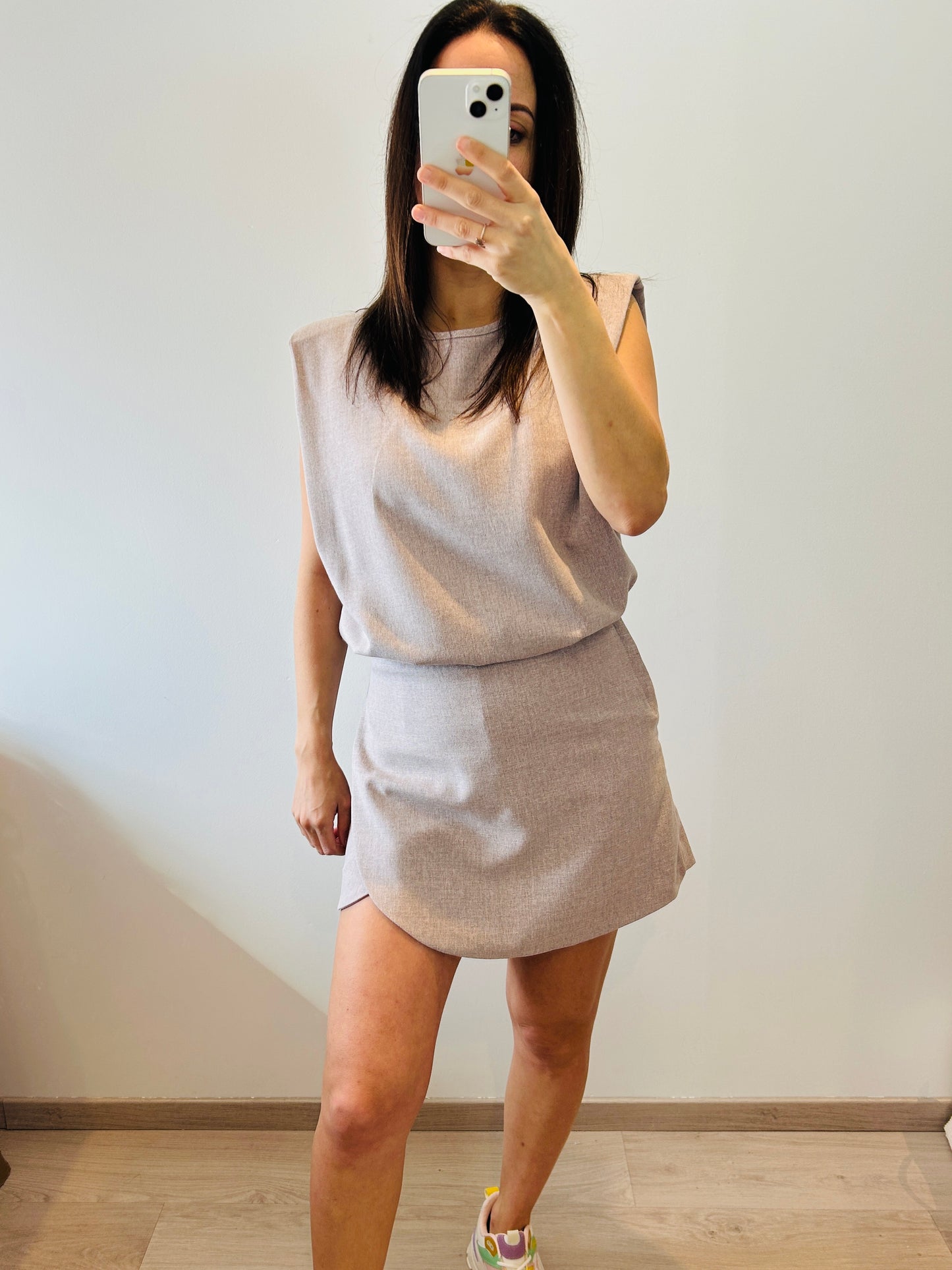 Elegant top