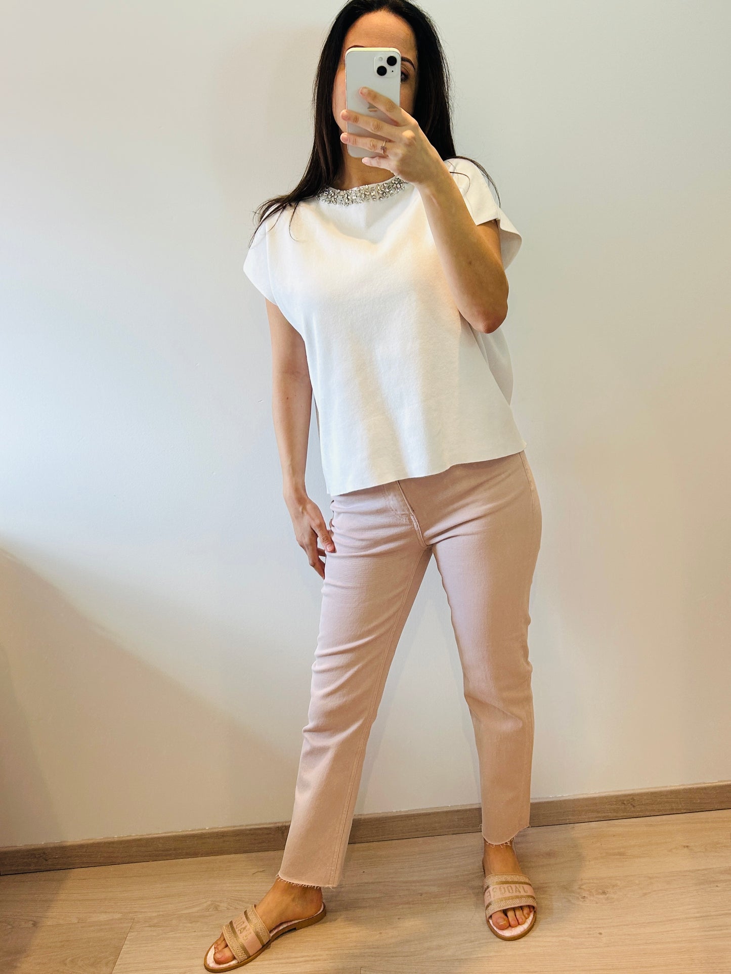 Top pink short sleeves with rhinestone collar