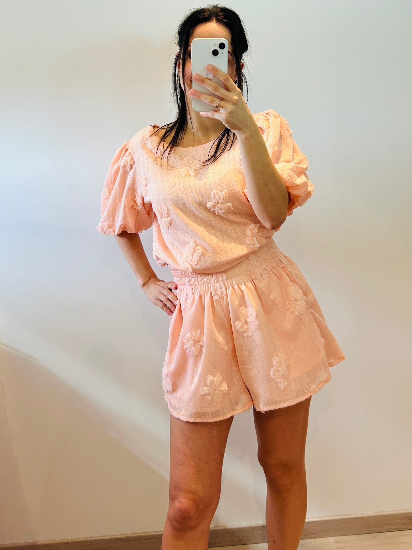 Short flowers pink
