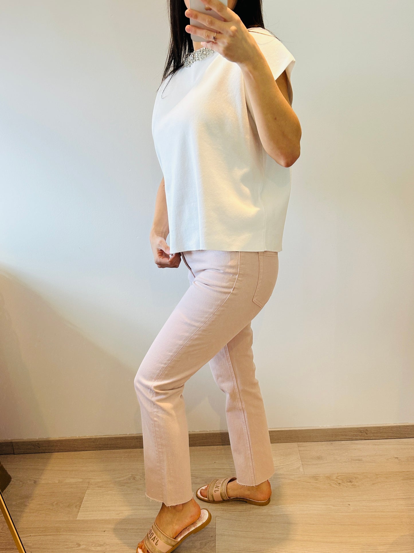 Top pink short sleeves with rhinestone collar