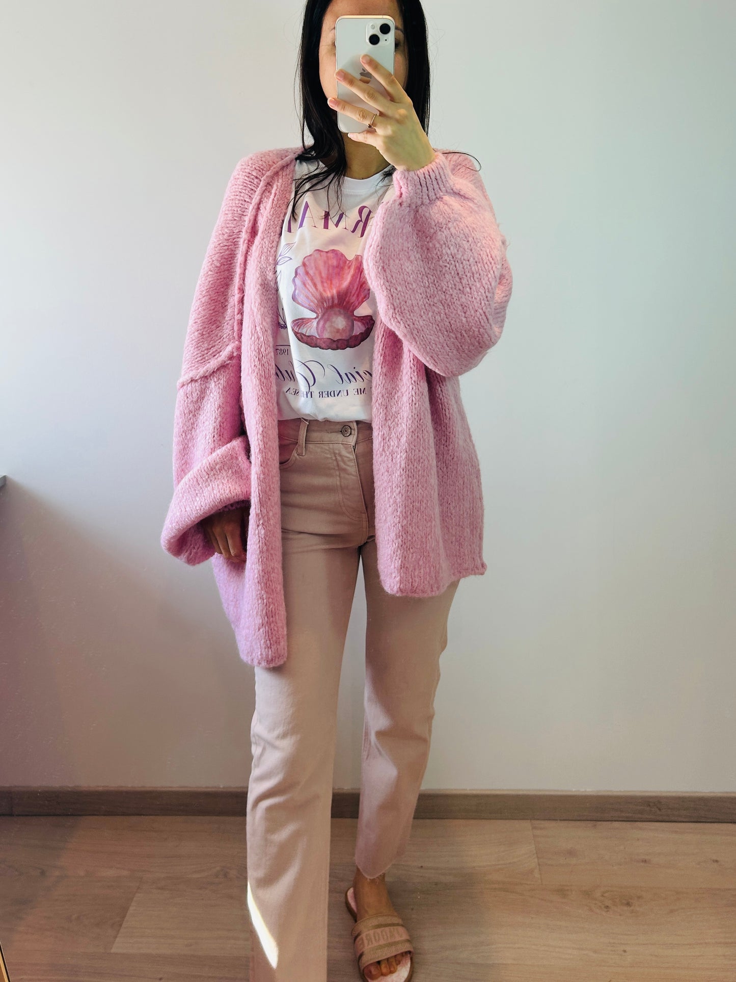 Fluffy cardigan rose shadow