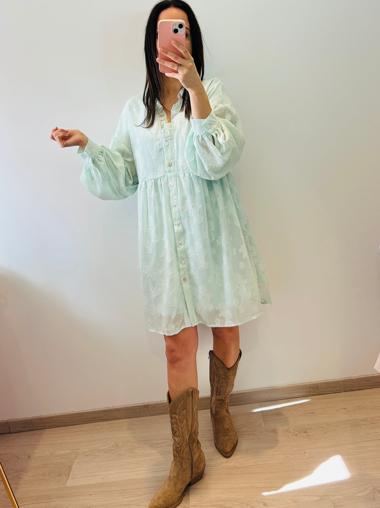 Embroidered dress soft green
