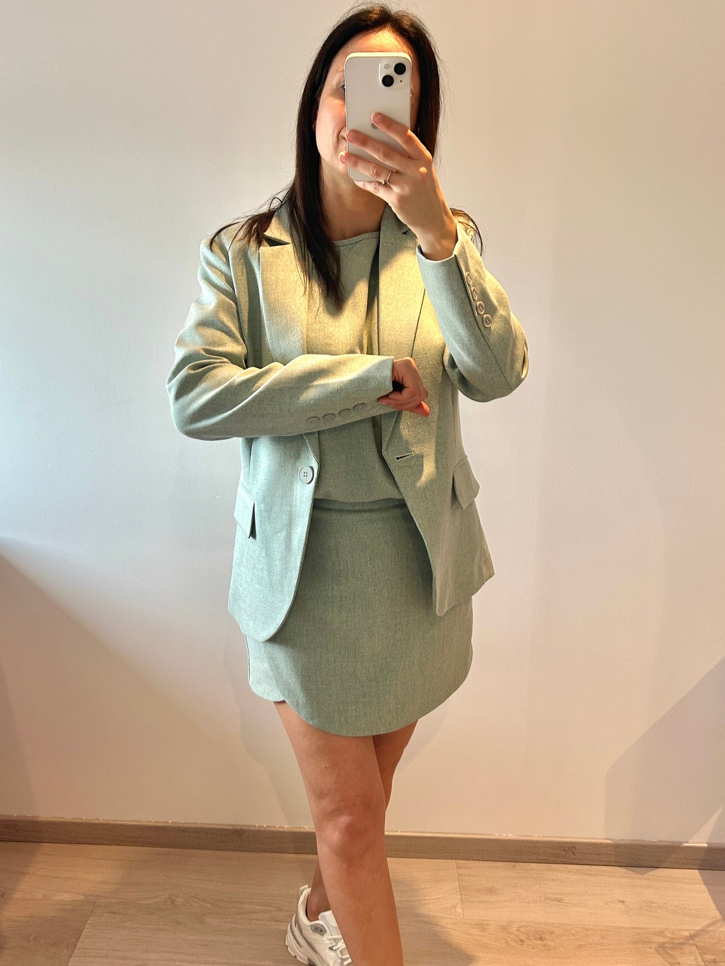 Elegant straight jacket