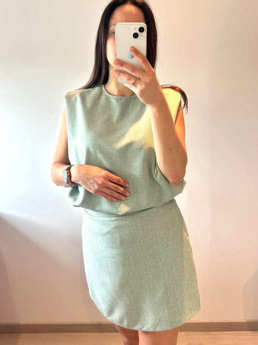 Elegant top