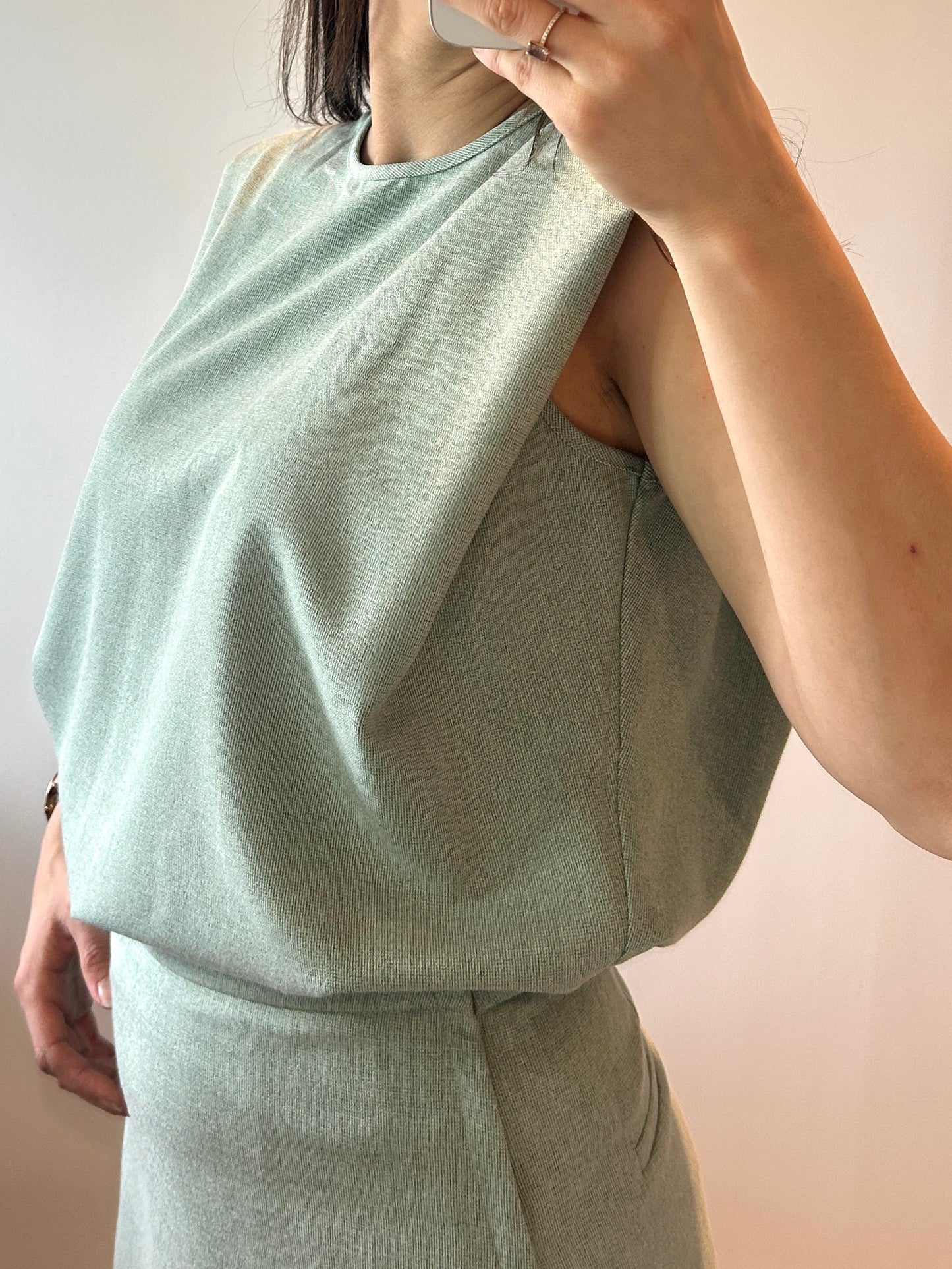 Elegant top